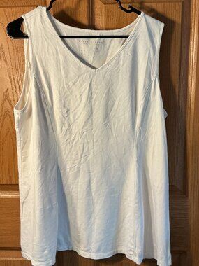 Susan Graver White Tank Top